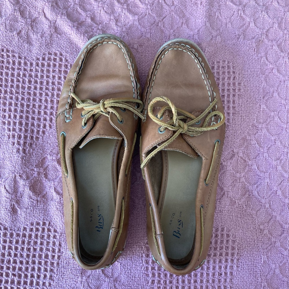 Bass Womens loafers size 9M